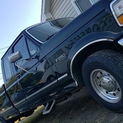 Ford f250 HD 8 FT BED