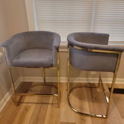 2 Velvet Counter Stools