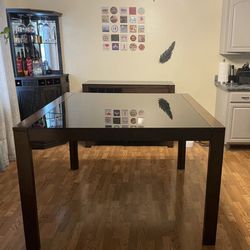Dining Table Square 