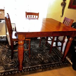 Dining Room Table 