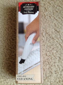Keyboard vacuum