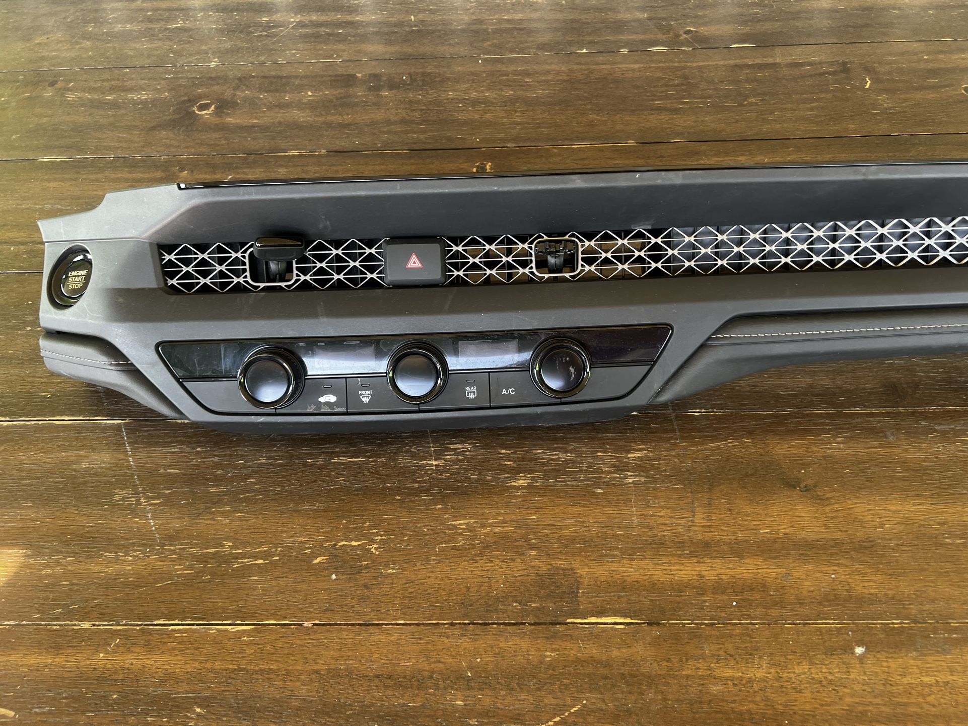 2023-2025 accord dash panel with ac controls