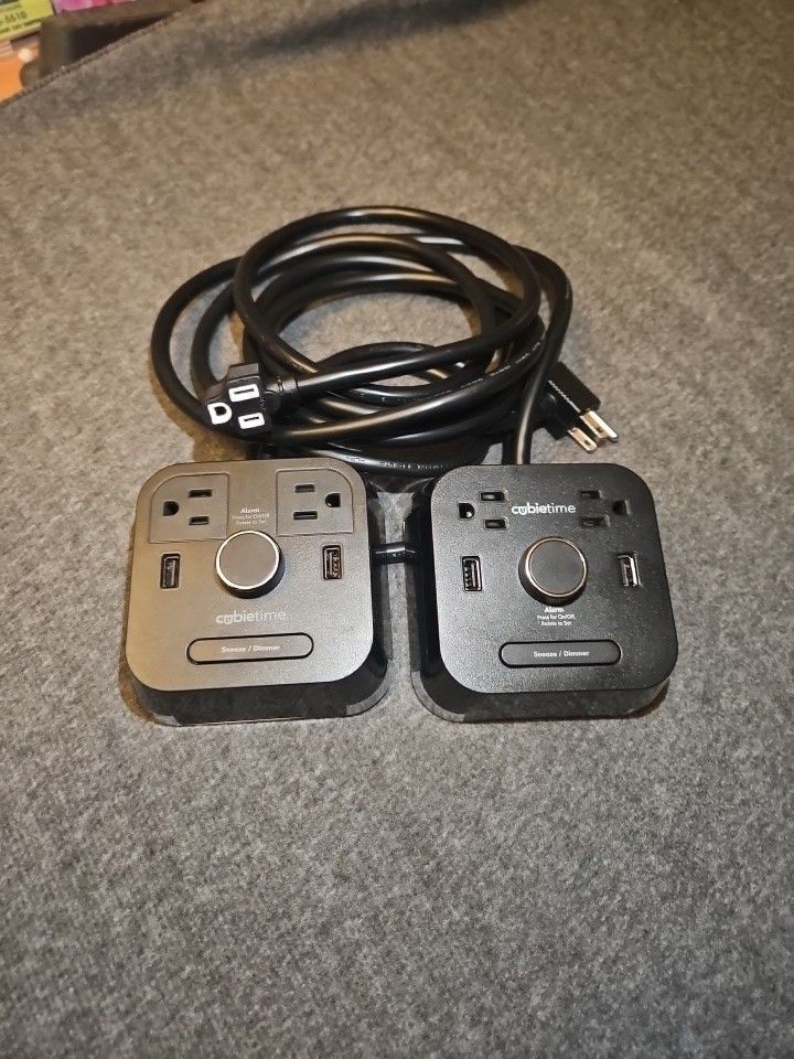 Cubie Time Hotel Alarm Clock 2 Outlets 2 USB Ports Power Surge