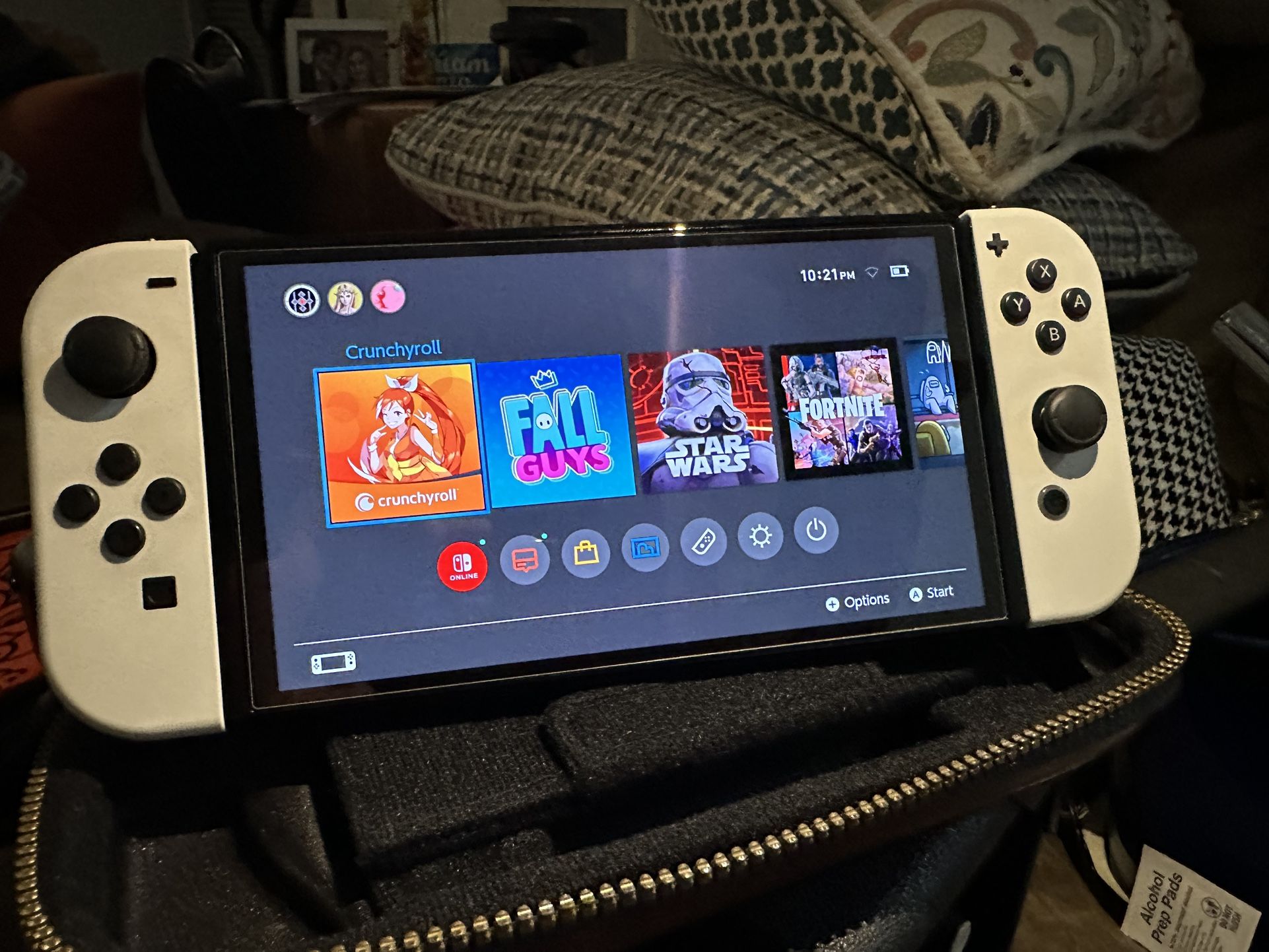 OLED Nintendo Switch + Game & Accessories