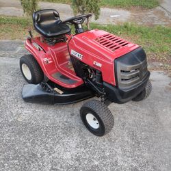 gas Riding Lawn Mower With New Blades $900