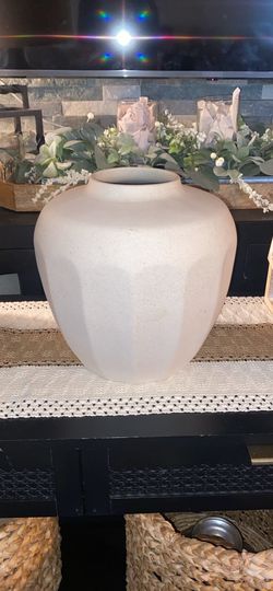Hearth and Hand with Magnolia vase