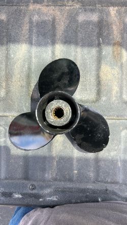 Outboard prop