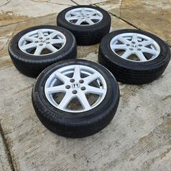 205 60 16  5x114.3  only  2 tires this good