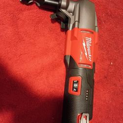 M12 Milwaukee Fuel Nibbler Tool Only $190