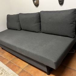 IKEA Futon Couch/bed