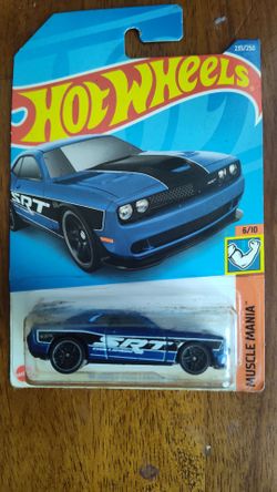 2022 Hot Wheels '15 DODGE CHALLENGER SRT #235/250 Muscle Mania 6/10