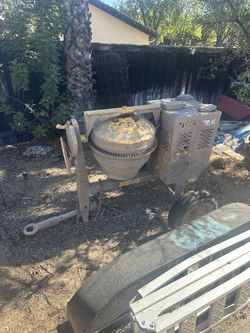 Stow brand cement mixer trailer CMS64H5