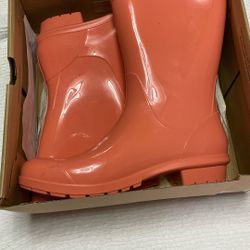 UGG Rain Boots 