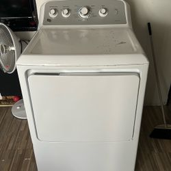 Dryer / Secadora