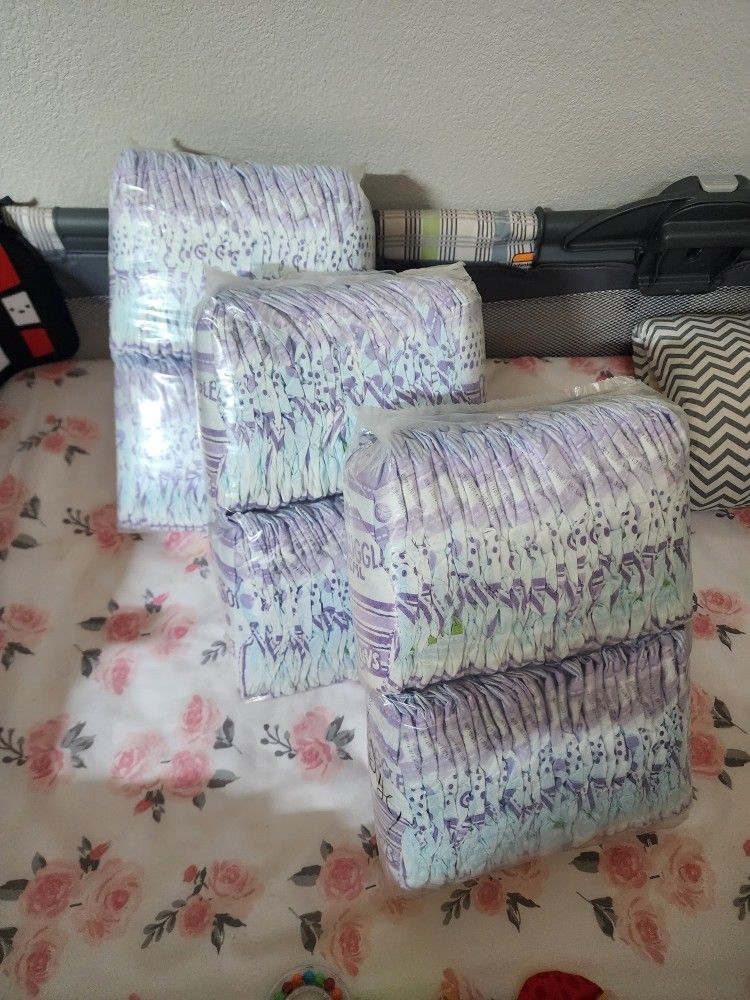 Diapers Sz 1
