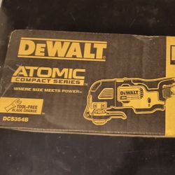 NEW DeWalt (DCS354B) Oscillating Multi-Tool