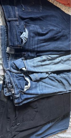 Plus size Levi jeans