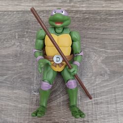 S.H. Figuarts TMNT Leonardo with Bo Staff