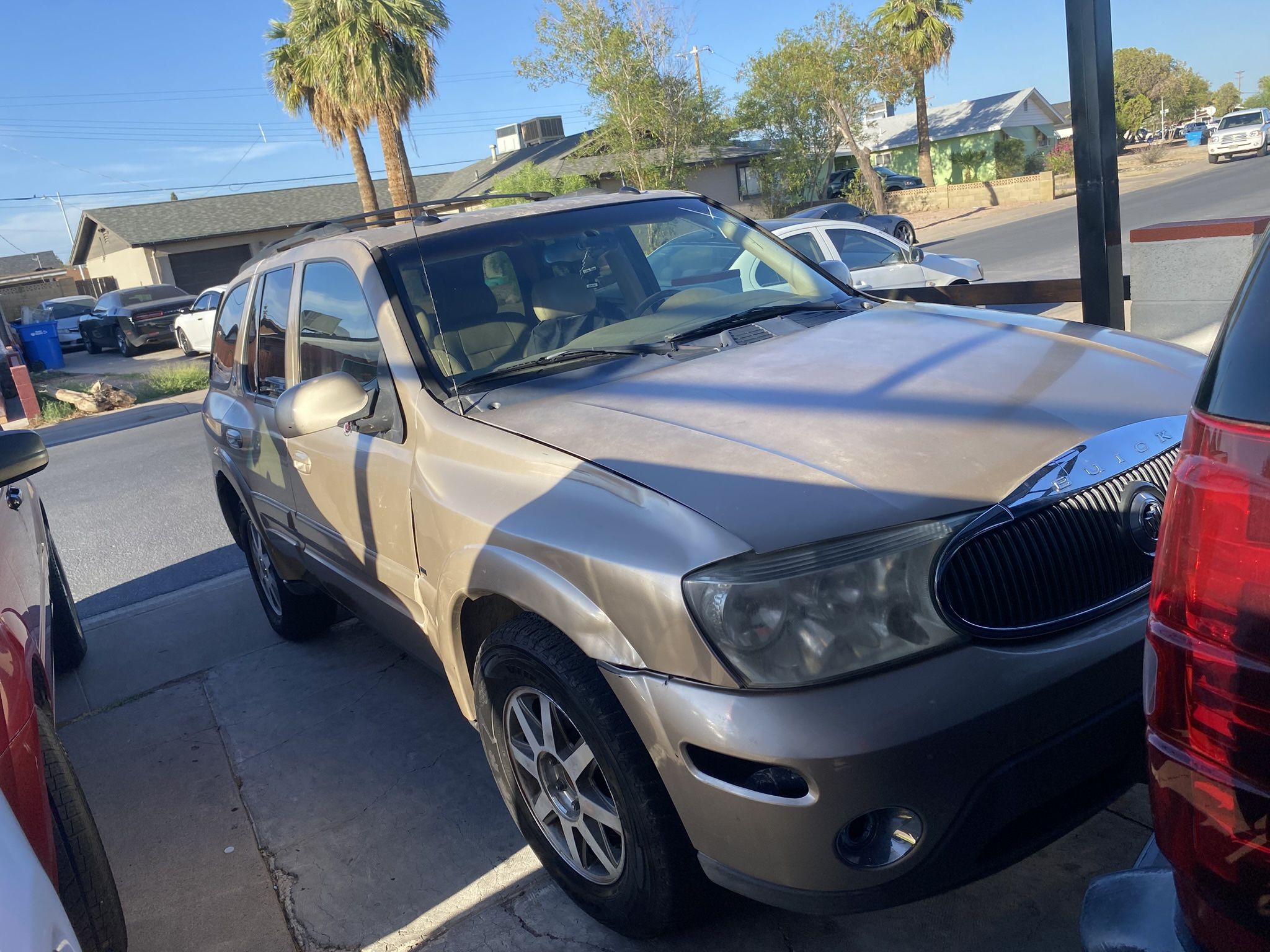 2004 Buick Rainier