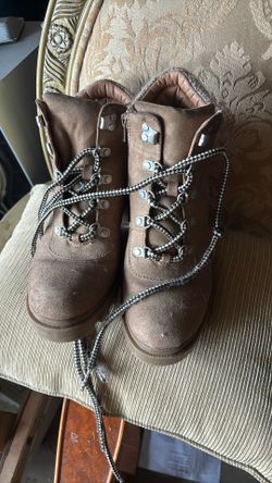 Heavy Boots