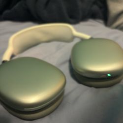 AirPods Max Green