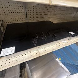 GE 30” Electric cooktop