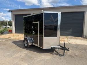 Quality Cargo 5 × 8 Enclosed Trailer 3.5k