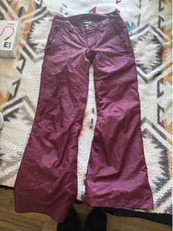The North Face Women’s Ski/Snowboard Pants - Burgundy - Small