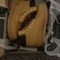 Timberland Boots - 4.5 Kids