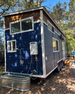 Tiny Home On Wheels 