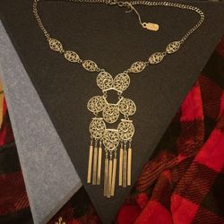 Vintage 1970s Boho LARGE Silvertone Fringe pendant Necklace
