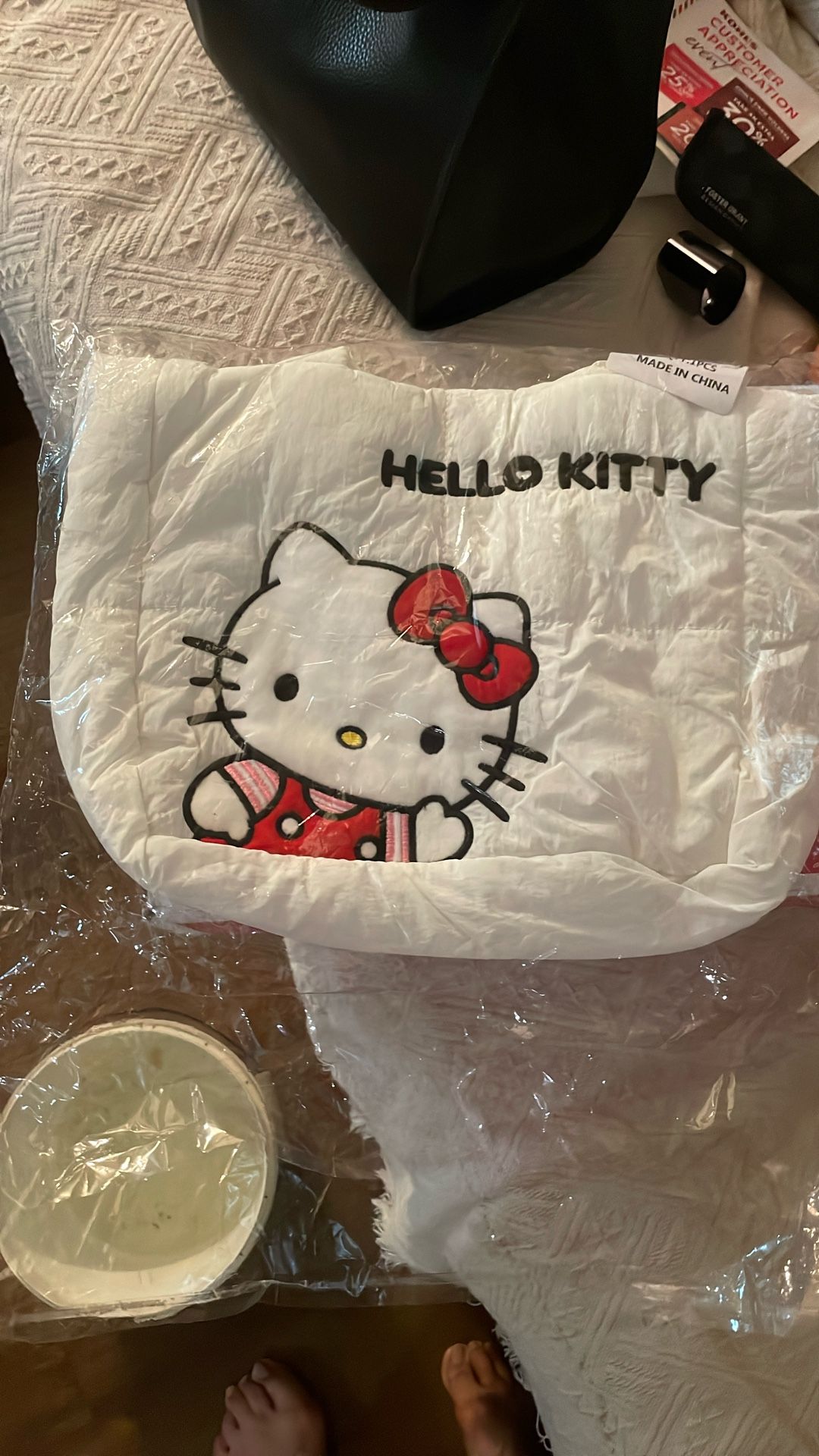Hello Kitty 