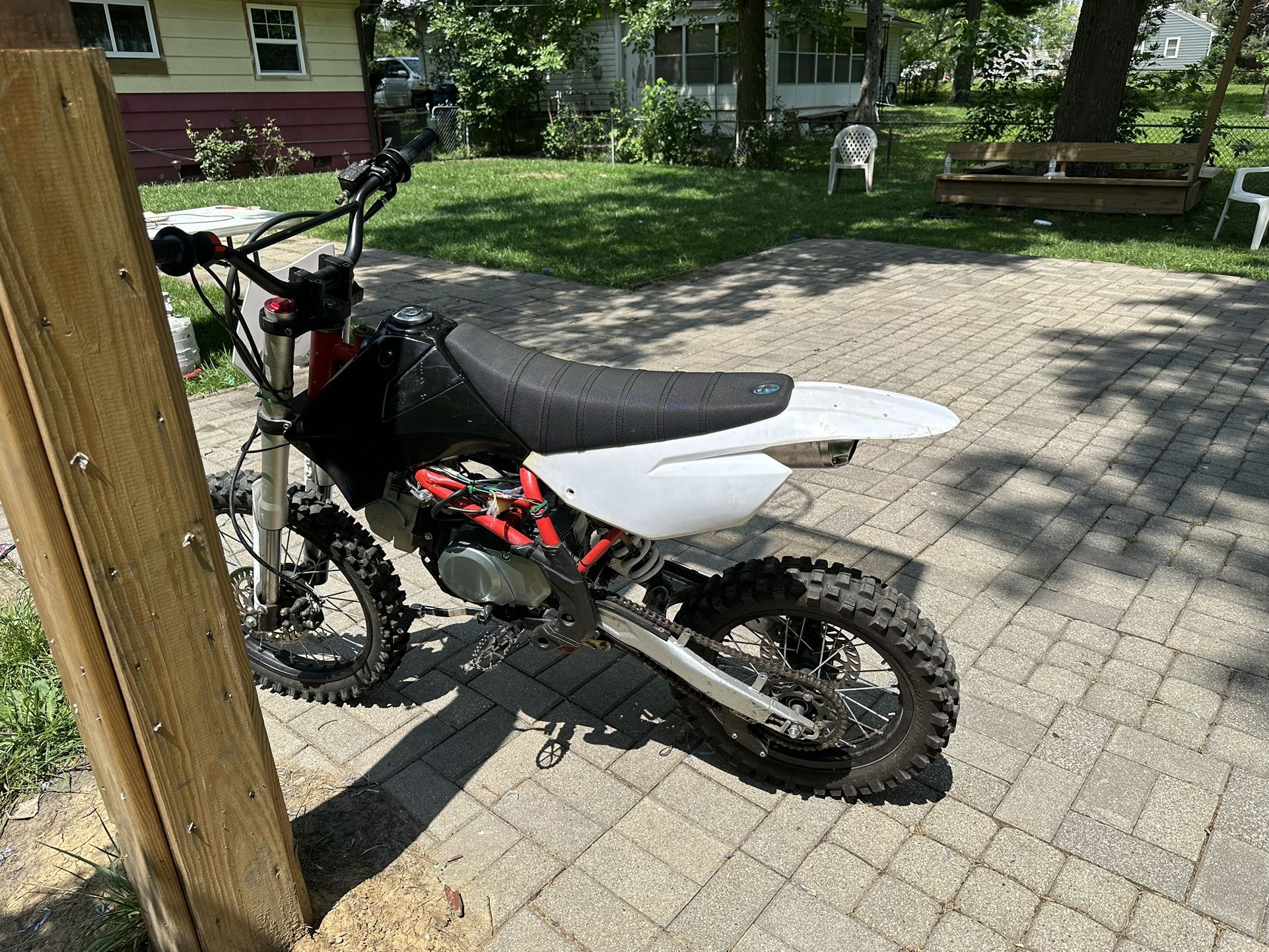 Dirt Bike 125cc For Sale In Aurora IL OfferUp dirt-bike-125cc-for-sale-in-aurora-il-offerup