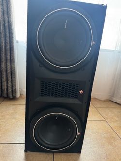 2 -10”  punch rockfordfosgate subwoofers