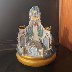 Rare Disney Three Princess Musical Rotating Snow Globe *Works*