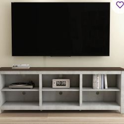 Modern TV Stand with Storage – Excellent Condition – Moving Sale