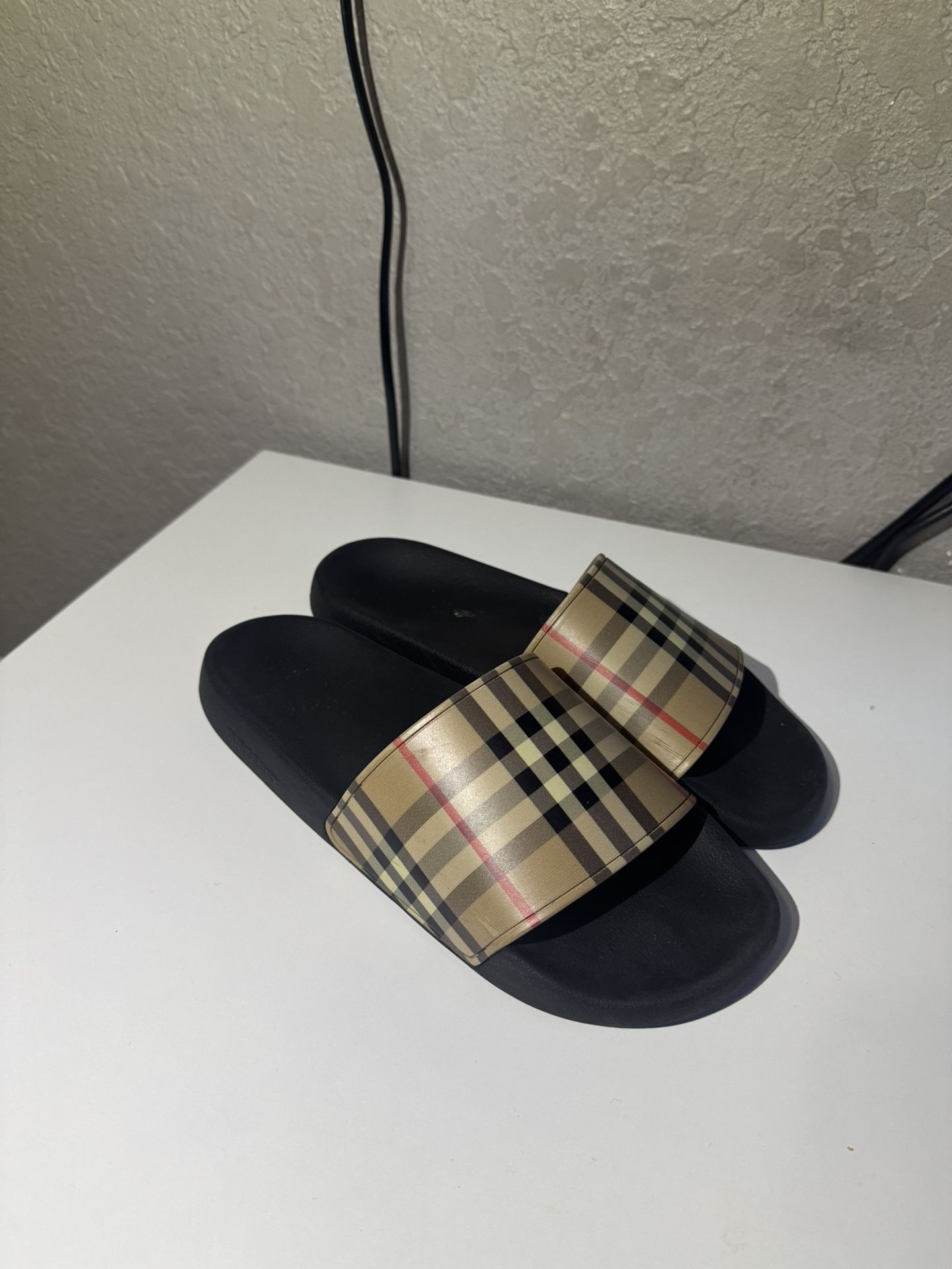 Burberry Slides 