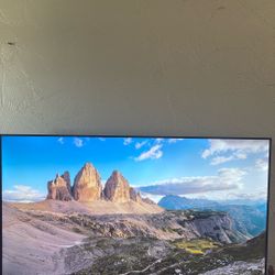 50 INCH ROKU TV 