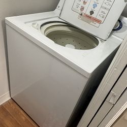 MOVING SALE  EVERYTHING MUST GO✨🚨 