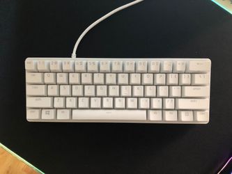 RAZER HUNTSMAN MINI KEYBOARD 60%