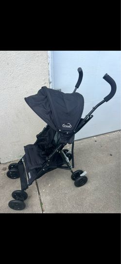 KOLCRAFT BABY STROLLER