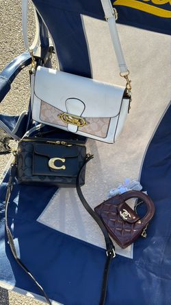 Women’s purse