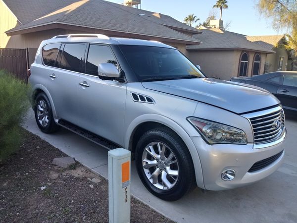 Инфинити qx56 2012