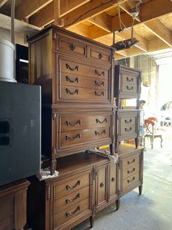 Furniture set