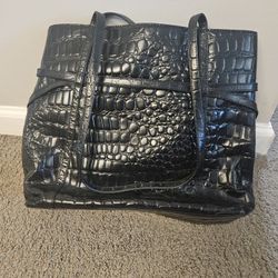 Black Purse 