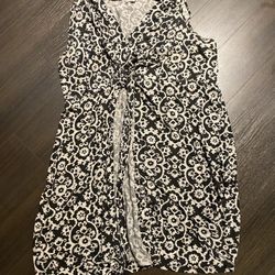 Old Navy Black Floral Pattern Sun Dress