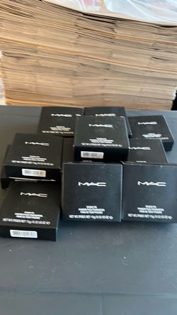 MAC Make up