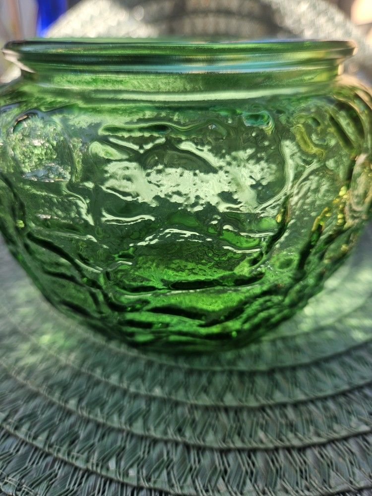 Vintage E. O. Brody Co. Emerald Green Glass Tectured Vase
