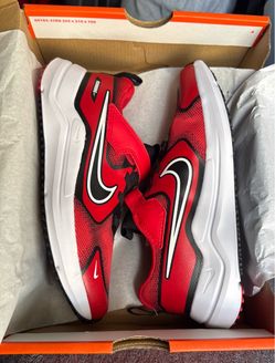 NEW* 2.5 Youth — Nike Cosmic Runner