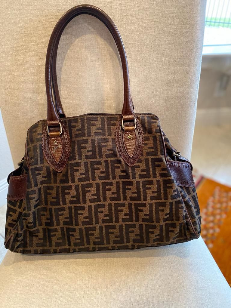 👜 FENDI Brown Zucca Canvas Satchel